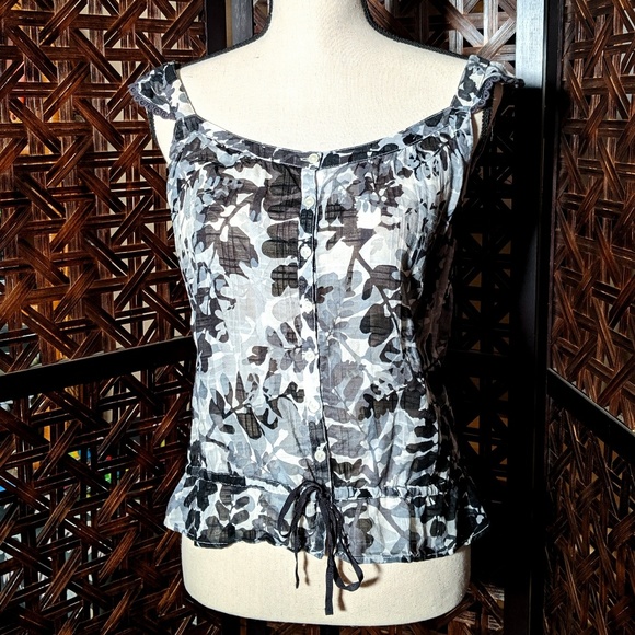 LUCKY BRAND 100% Cotton Top - Picture 2 of 8